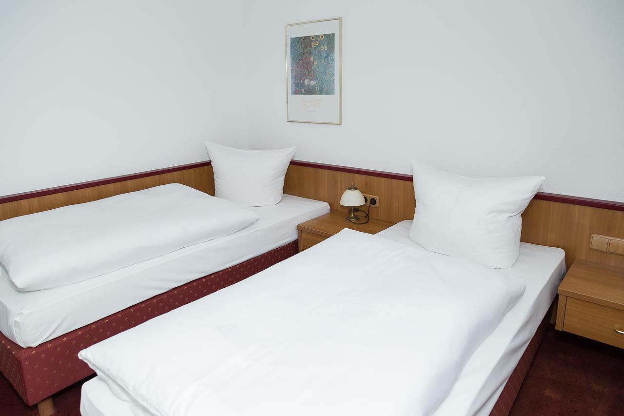 Landhotel Sonnenhof Ossig Екстериор снимка