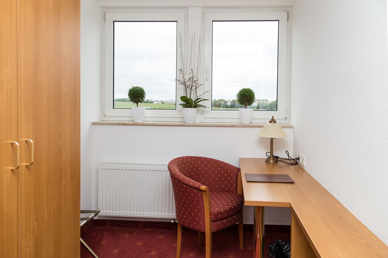 Landhotel Sonnenhof Ossig Екстериор снимка
